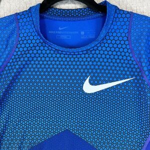 Nike Pro Hyperwarm Fitted performance shirt Men L geometric Long Sleeve Athletic